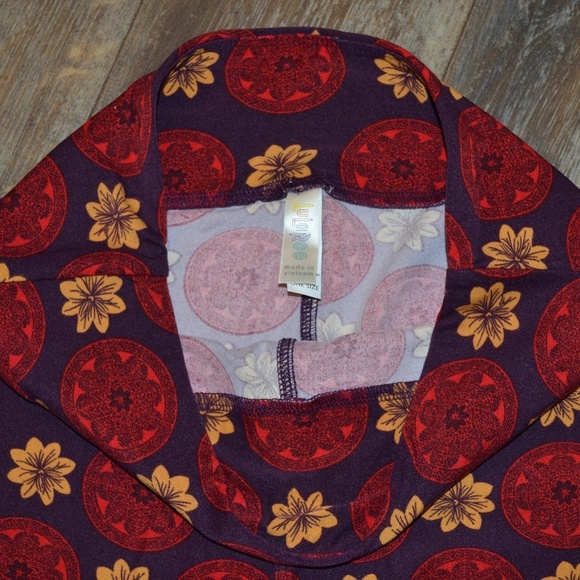 LuLaRoe Leggings - Picture 5 of 6